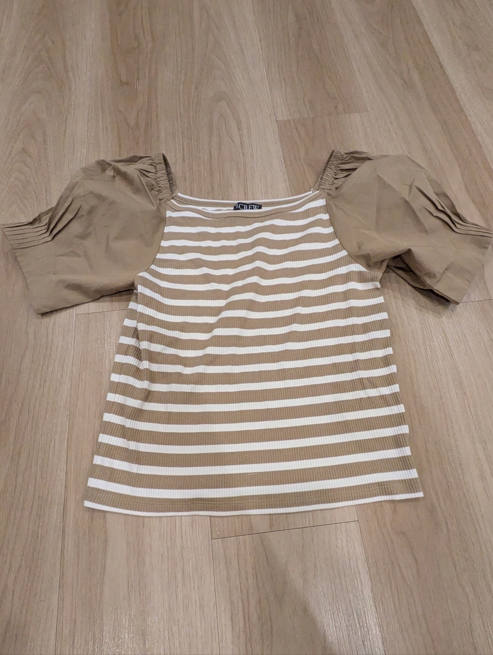 J Crew Nwt Tan Stripes Top With Puff Sleeves Size L
